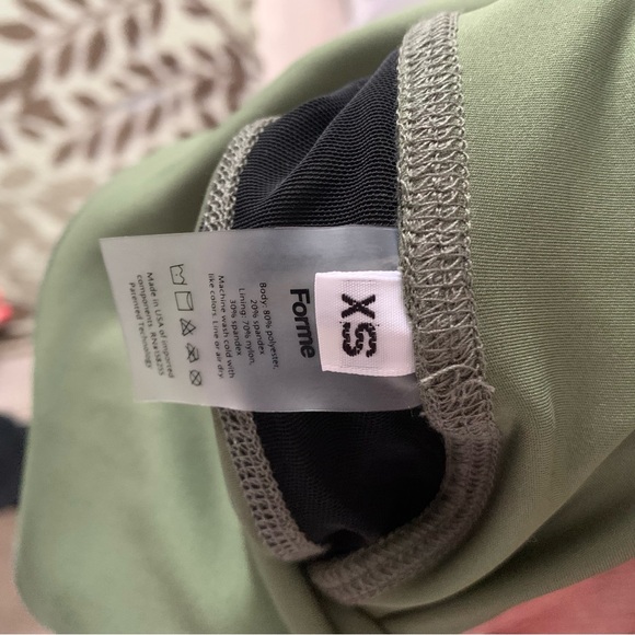 NWOT Forme Sculpt Short Sage XS - Picture 5 of 7